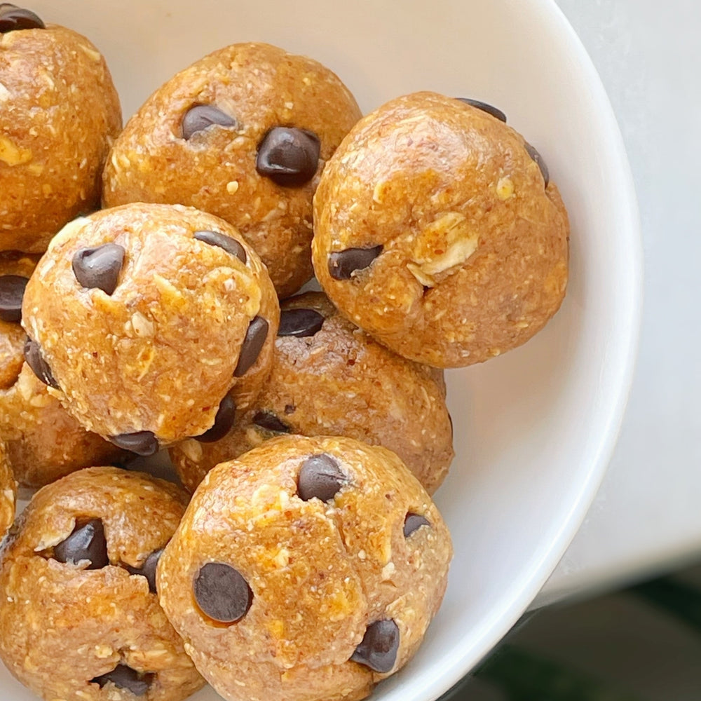 No-Bake Collagen Cookie Dough Bites