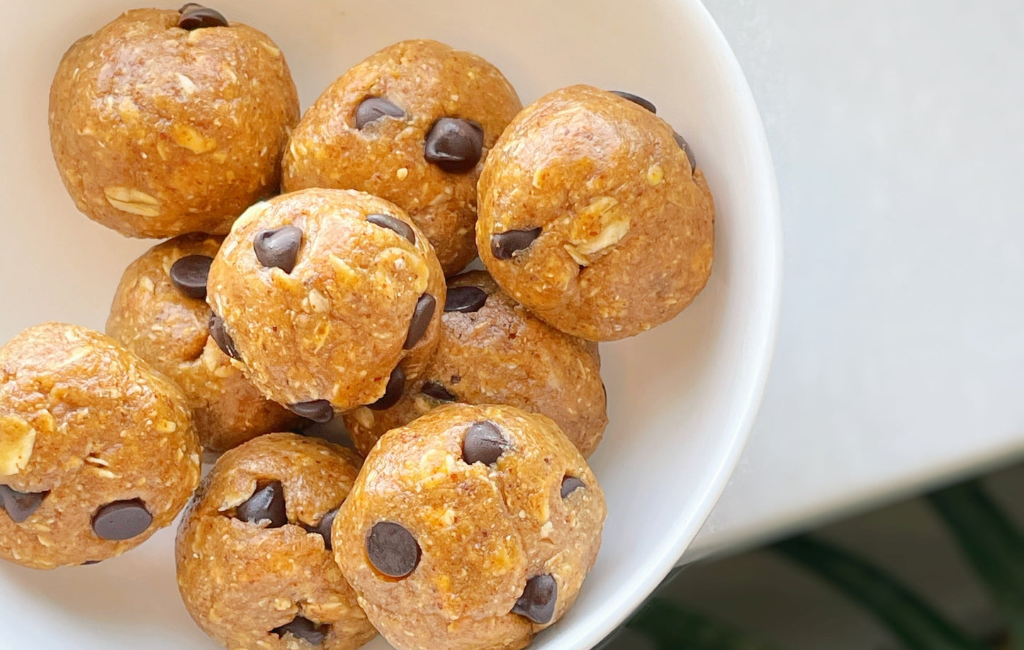 No-Bake Collagen Cookie Dough Bites